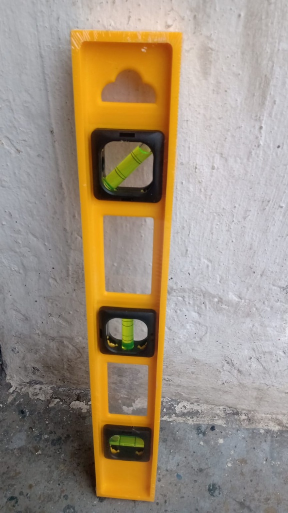 NIVEL DE RESINA  AMARILLO  14"